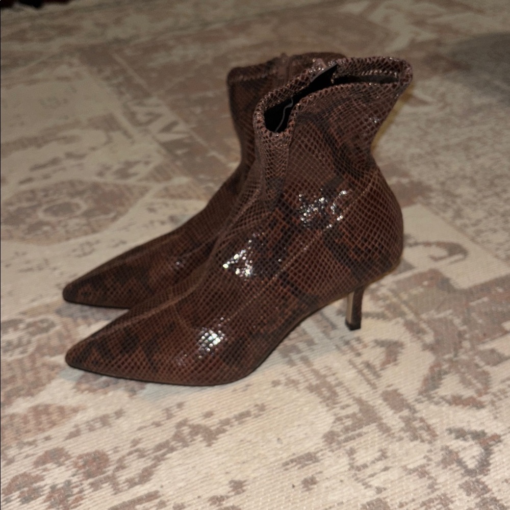 Mix No. 6 Textured Brown Ankle Boots